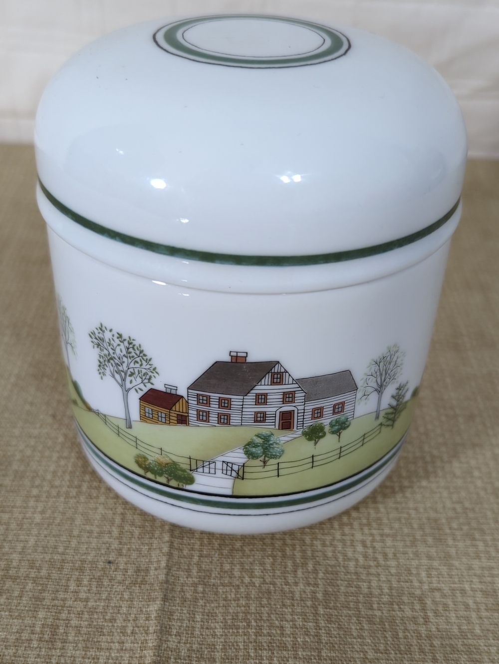 Estee Lauder Apothecary Jar with Green Accents & Country Farm Scene 1978